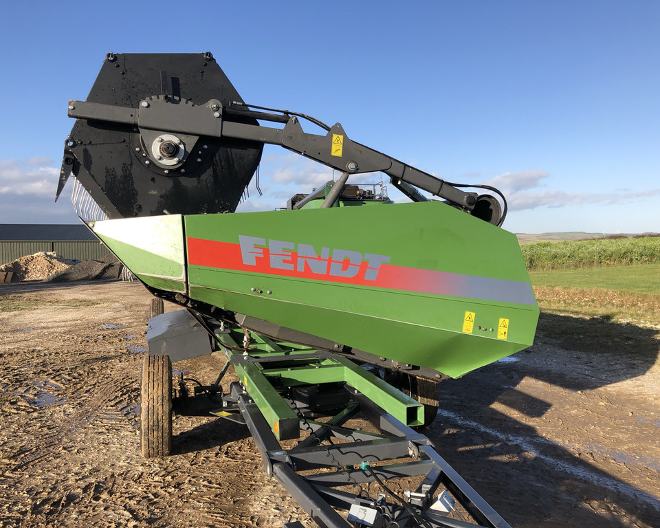 Fendt 9490X AL Combine (IS)
