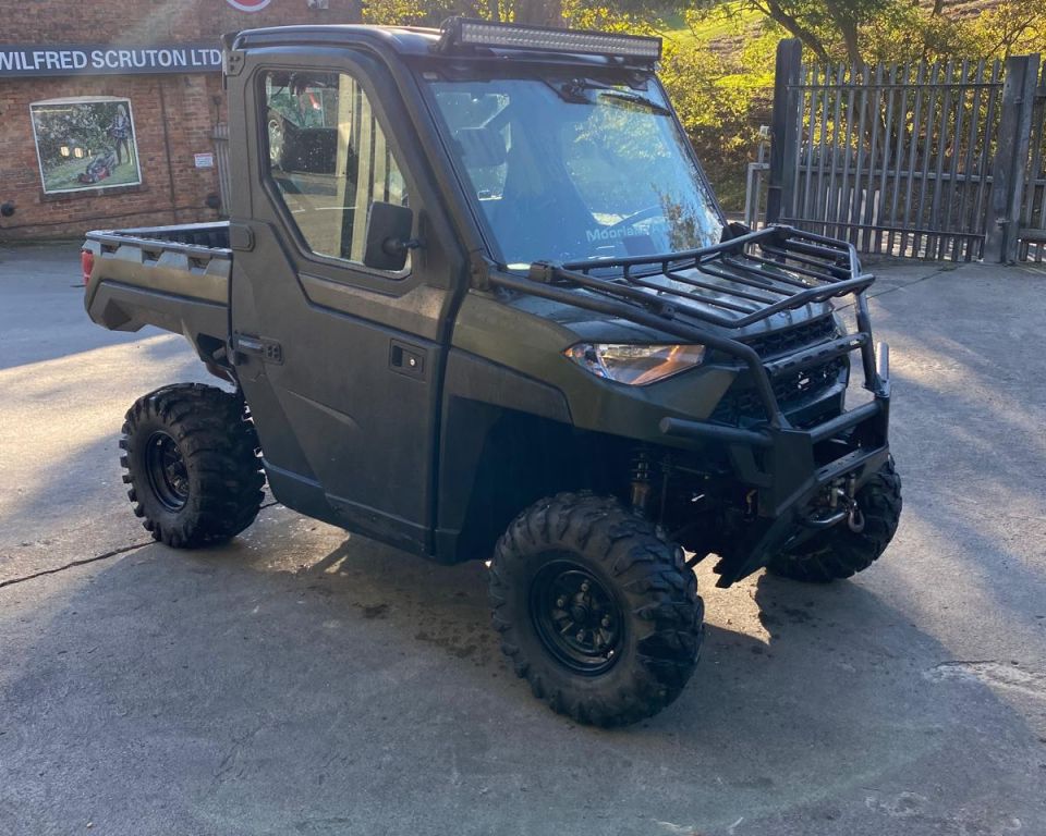 Polaris Ranger 900