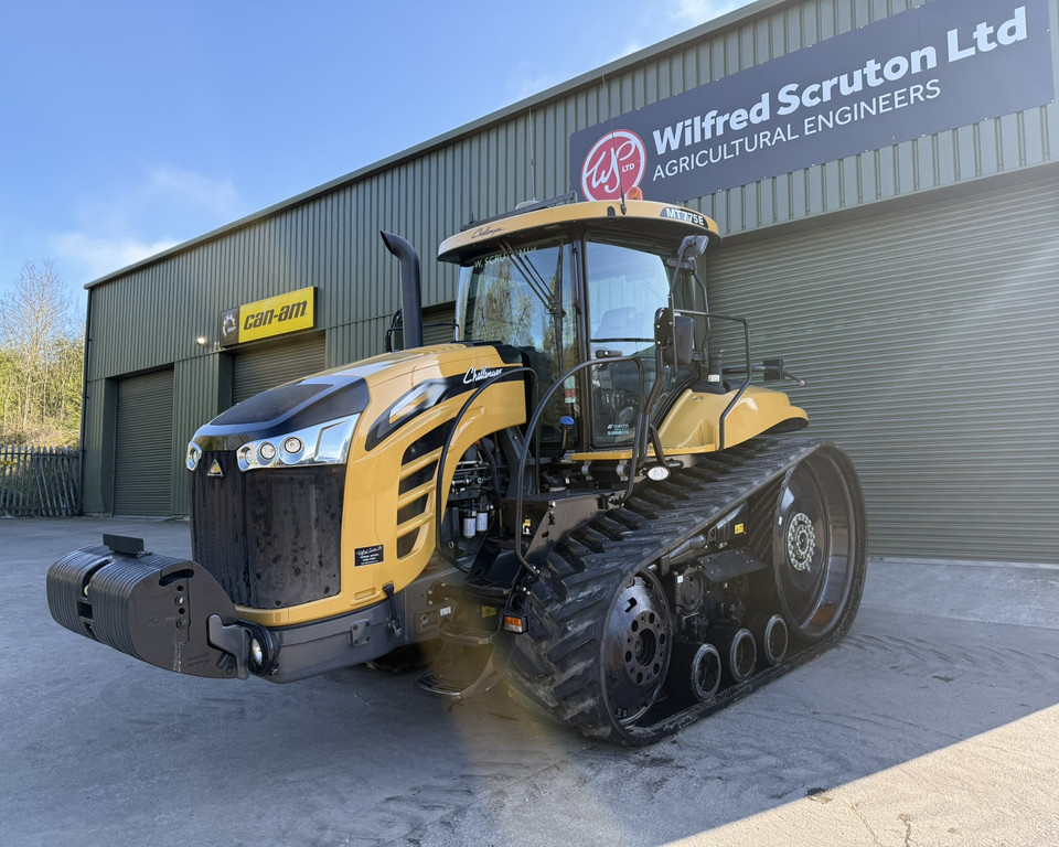 Challenger Mt775E