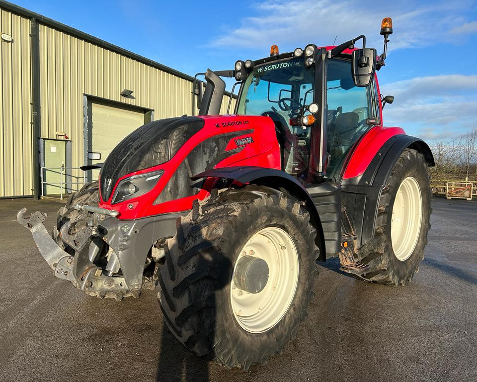 Valtra T174EA 21030086