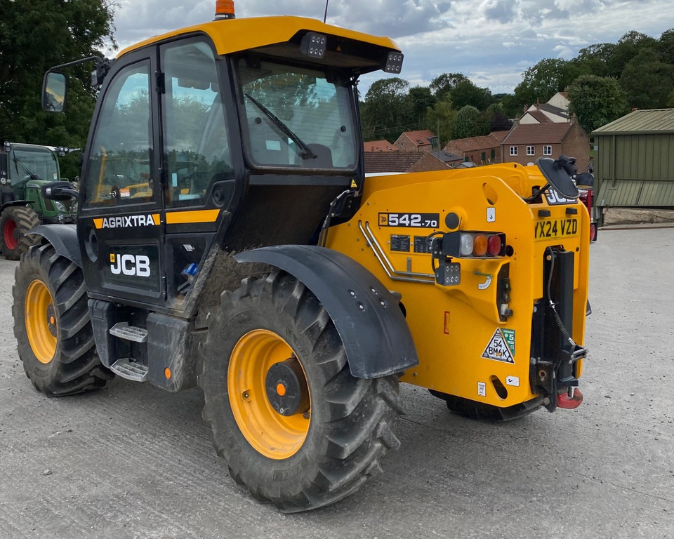 Ex Demo JCB 542-70 Agri Xtra Dual Tech VT 11030554