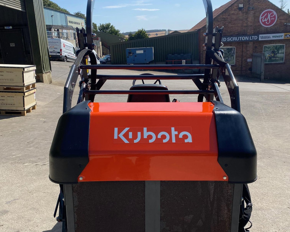 Kubota G231