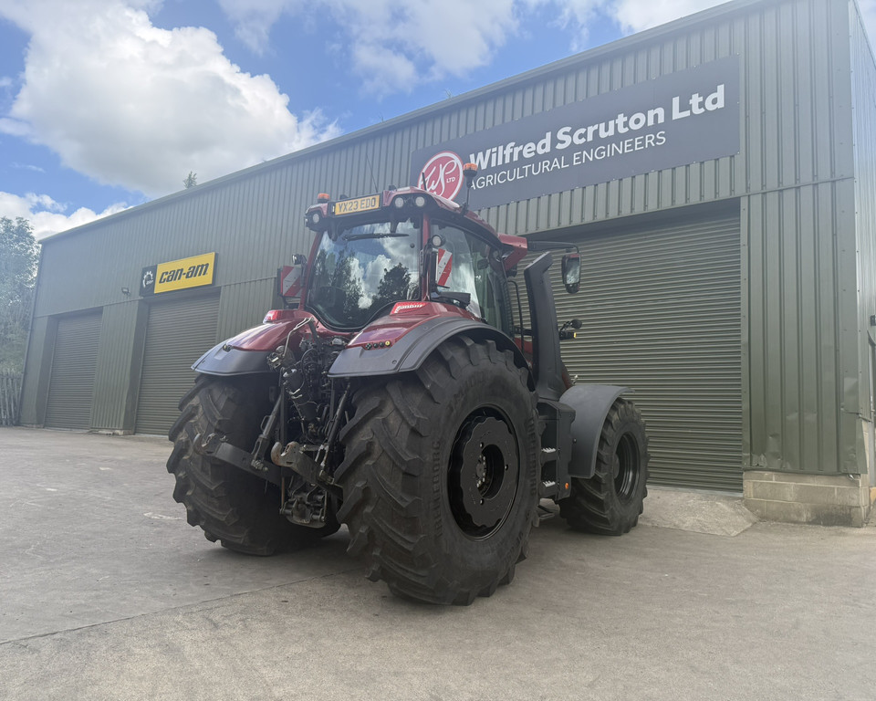 Valtra Q305 (11029474)