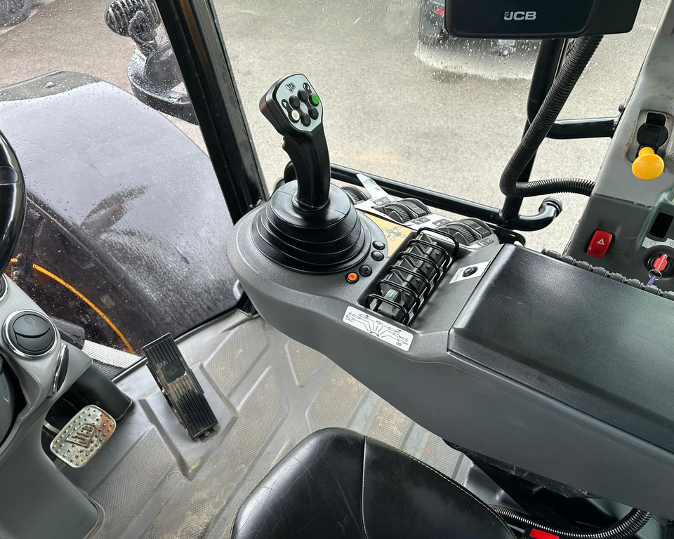 JCB Fastrac 4220 21030587 (SS)