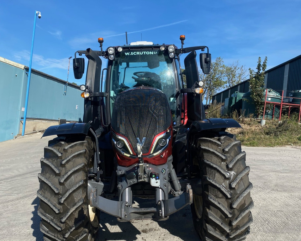 Used Valtra T195D Tractor 11033164 TH