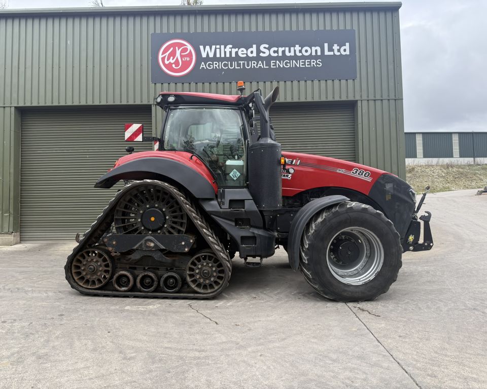 CASE Magnum Rowtrac 380