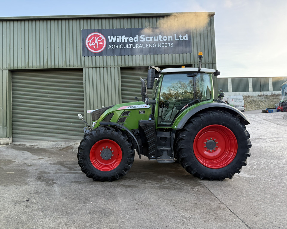 Fendt 724 Profi Plus (11030819)