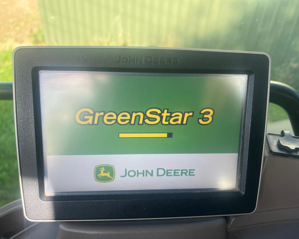 John Deere 6140R