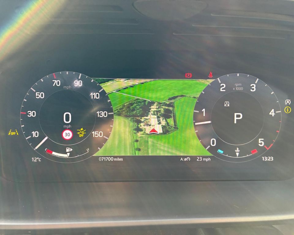Land Rover Discovery Dynamic HSE Commercial 3.0
