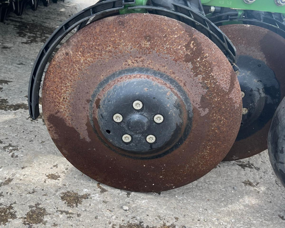 Ex Demo Amazone Centaya 3000 Super/KG3001 Super 11030810 TH