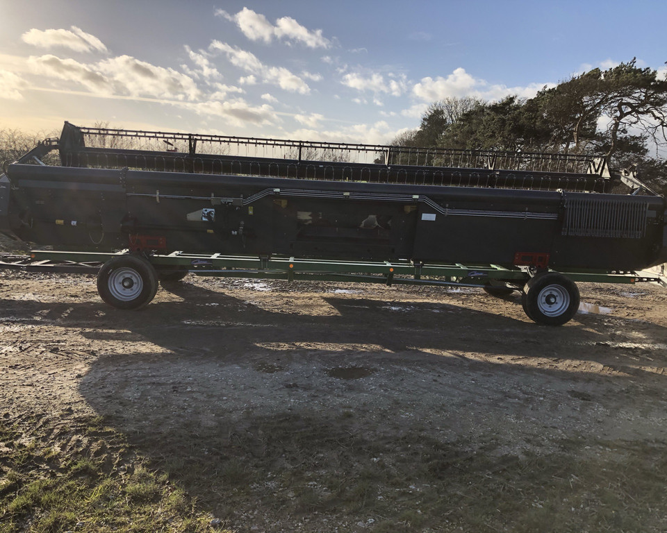 Fendt 9490X AL Combine (IS)