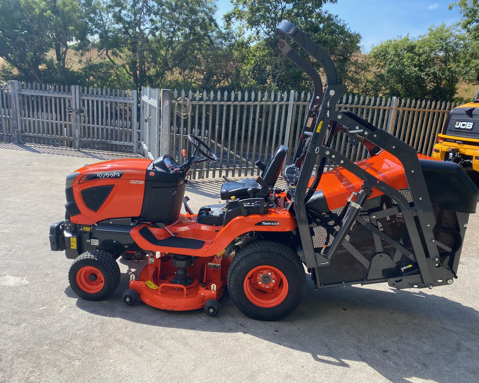 Kubota G231