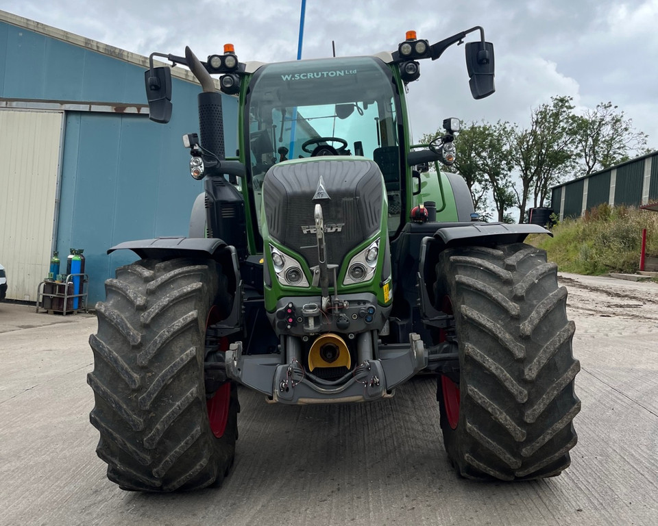 Used FENDT 724 Profi+ Gen6 Tractor 11030730