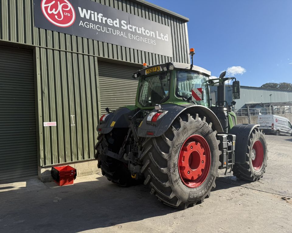 Fendt 933 Profi+