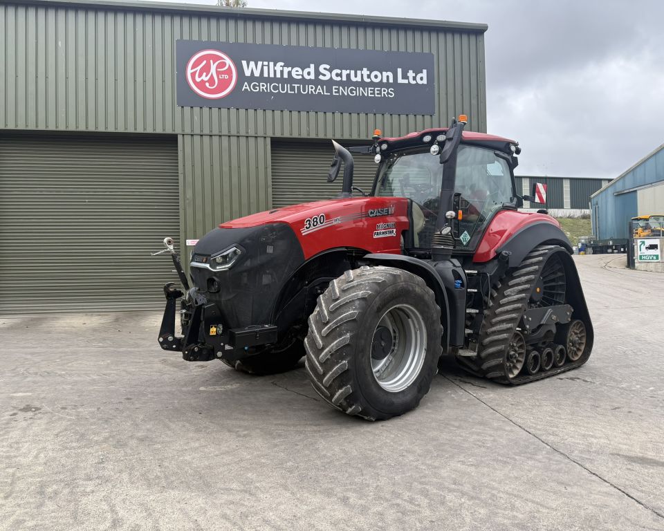 CASE Magnum Rowtrac 380