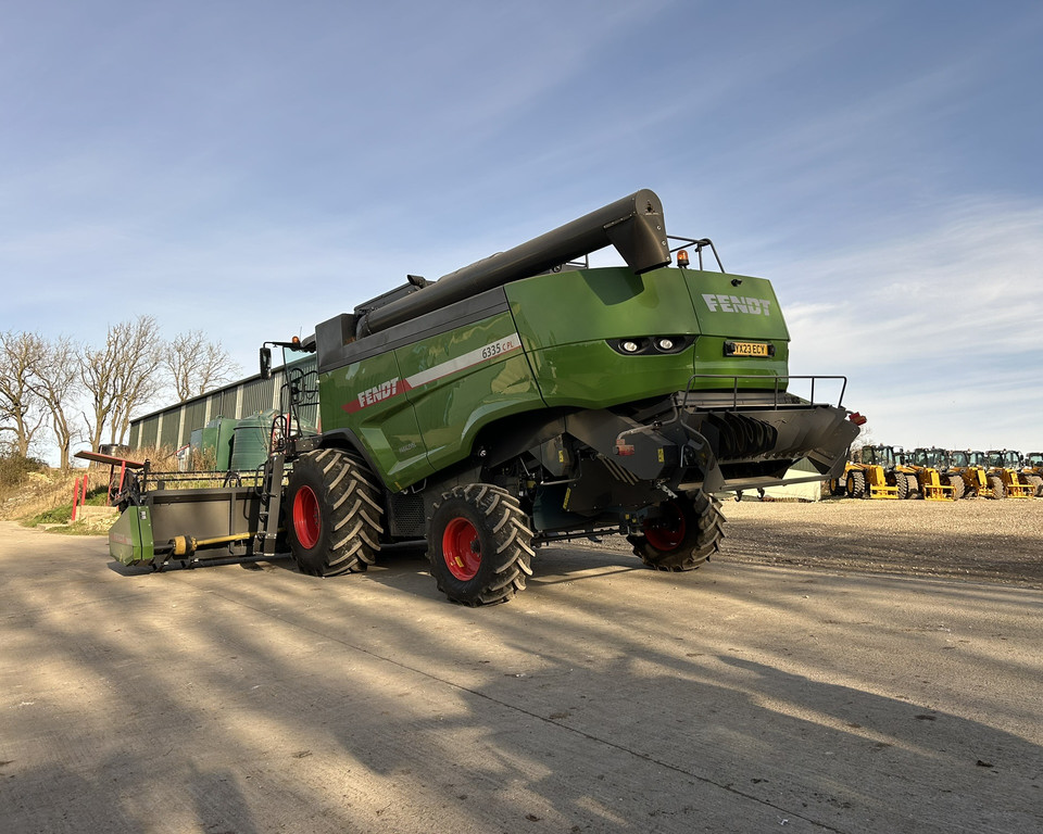 Fendt 6335C PL (11029769 & 11029770) 