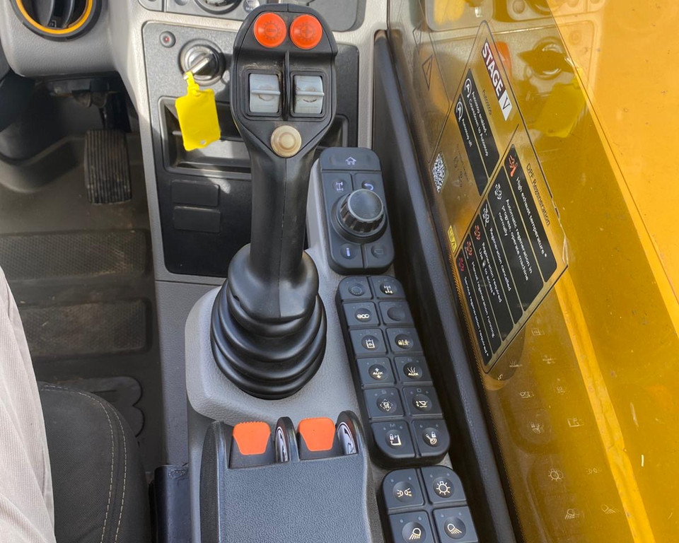JCB 532-70 Agri Xtra 21032690 (SAS)