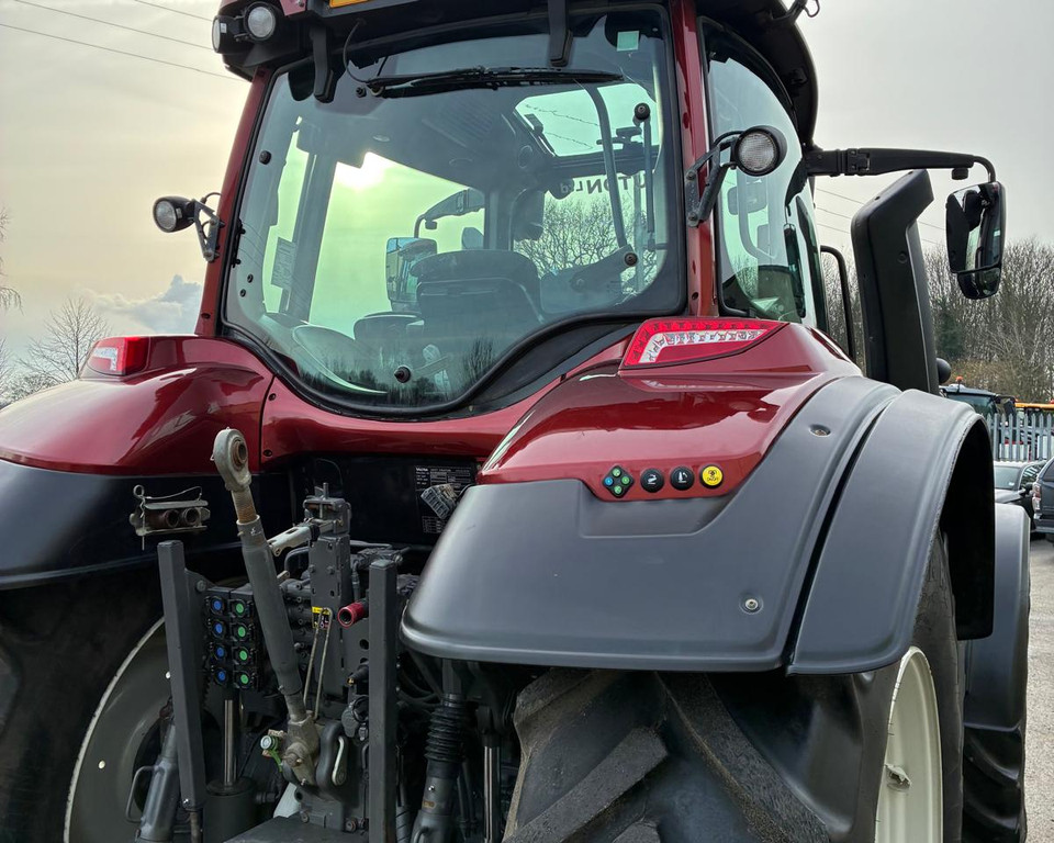 Used Valtra T195V 11031576