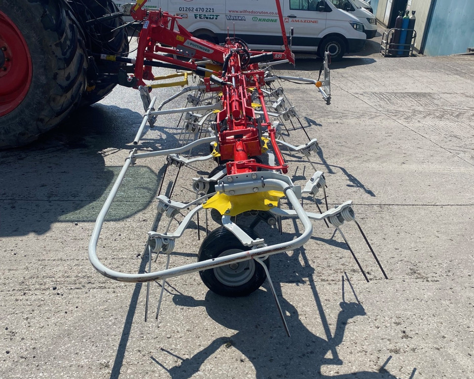 Used Pottinger HIT 8.91 Tedder 11032949 TH
