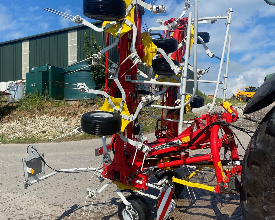 Used Pottinger HIT 8.91 Tedder 11032949 TH