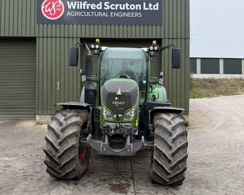 Fendt 724 Profi Plus