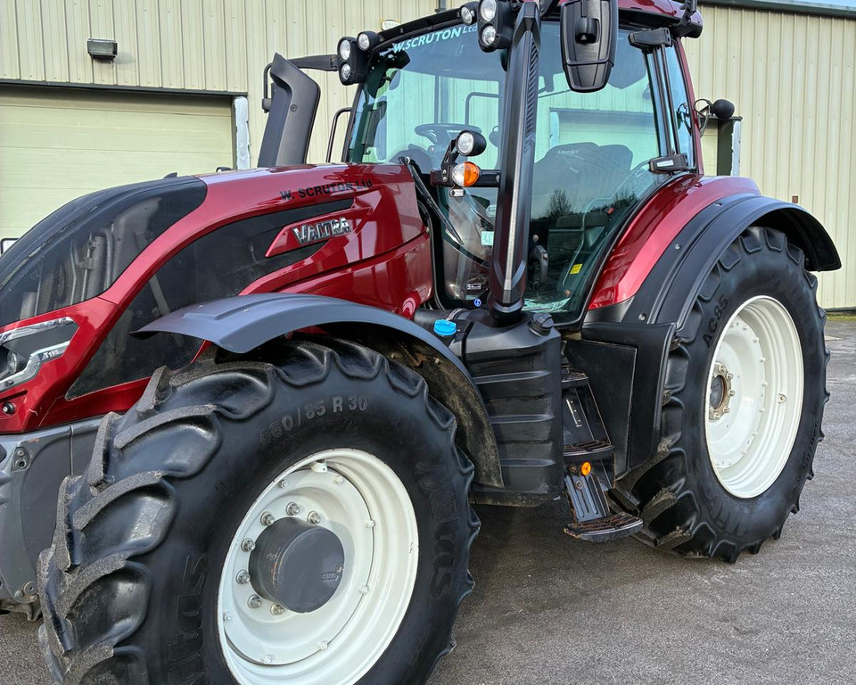 Used Valtra T195V 11031576