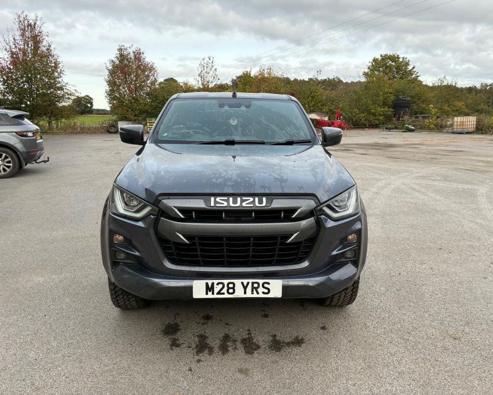 Isuzu D-Max V-Cross Pick Ups