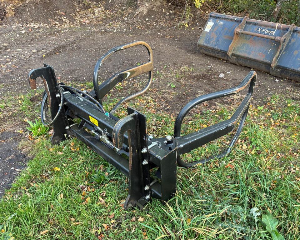 JCB Attachments Bale Squeeze (RB)