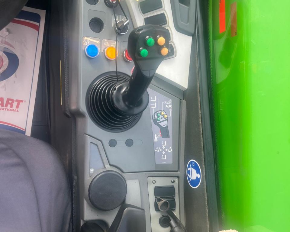 Used Merlo 27.6 Plus 2103 (SS)