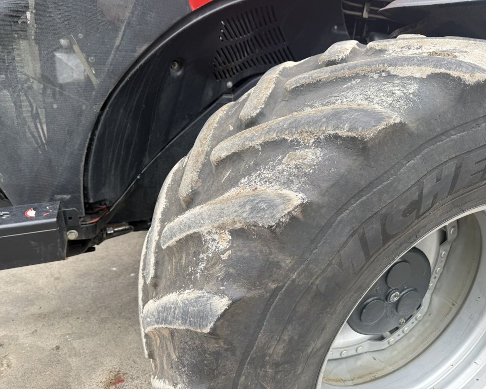 CASE Magnum Rowtrac 380