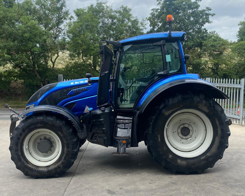 Used Valtra T174A Tractor 11032983 TH