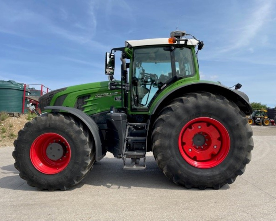 Fendt 939V Profi tractor  (RG)
