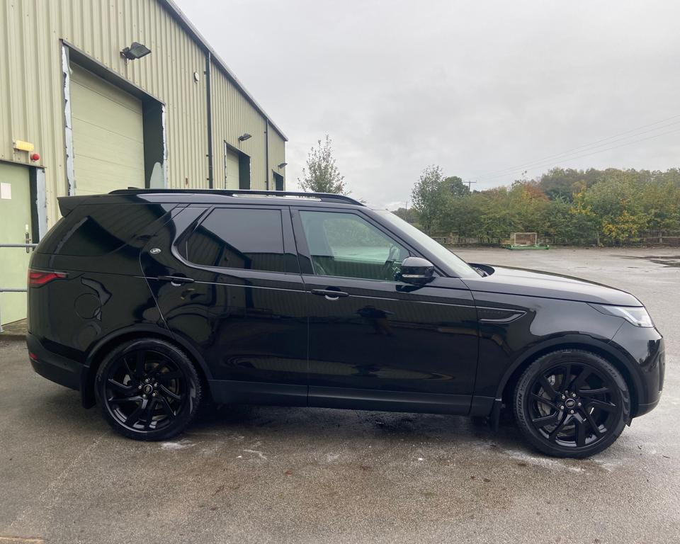 Land Rover Discovery 300 SE Commercial