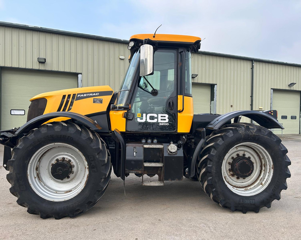 JCB Fastrac 3200 21031551 (SS)
