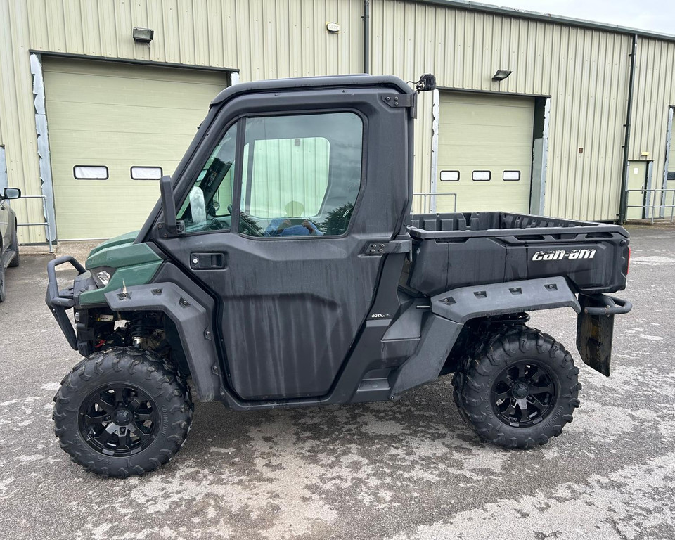 Used CAN-AM Traxter XU-T  HD9 21031910 (AM)