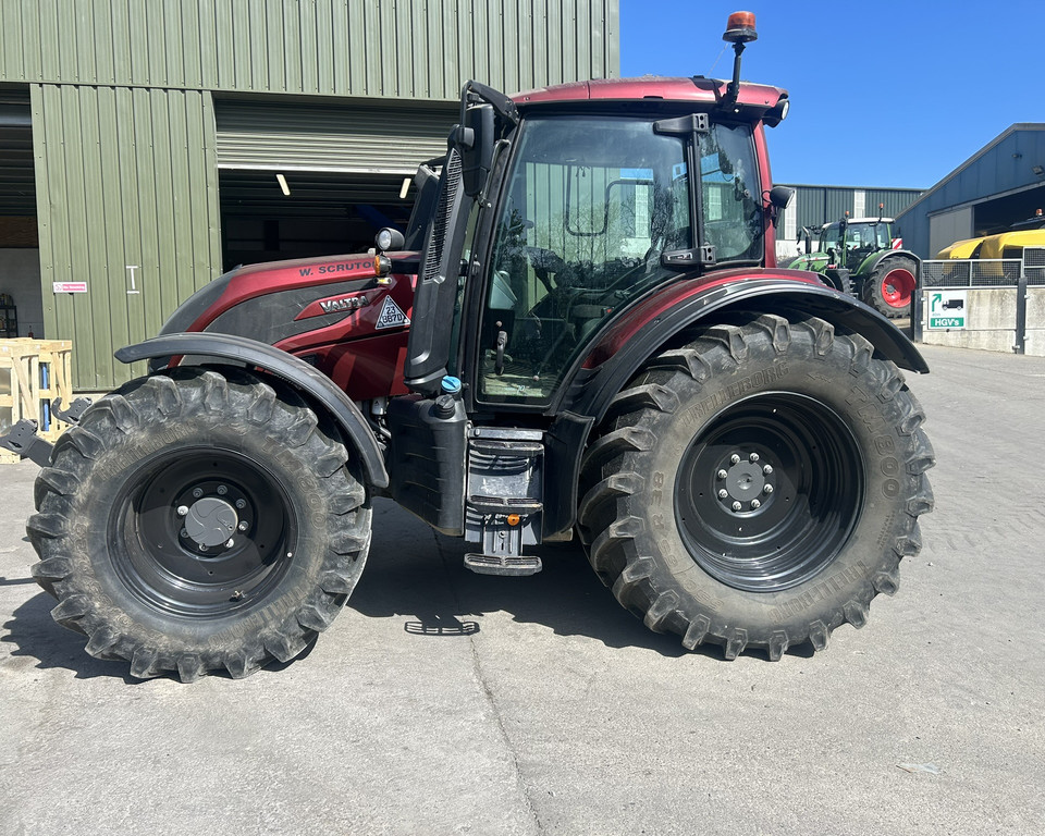 Valtra N175V