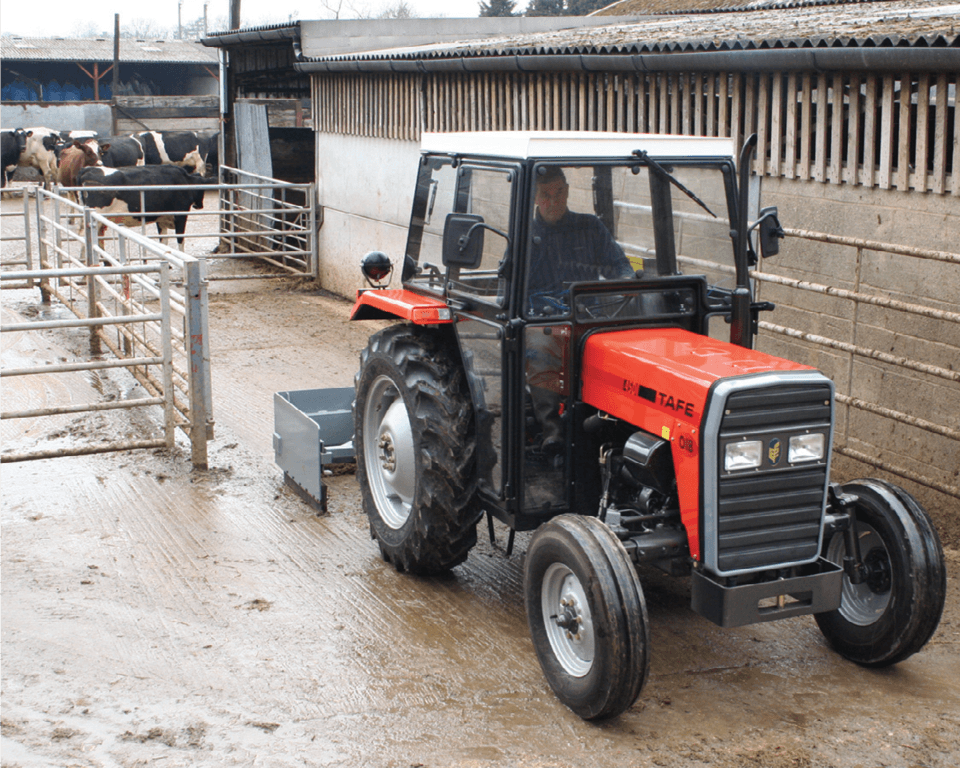 Paul Knight scraper tractor